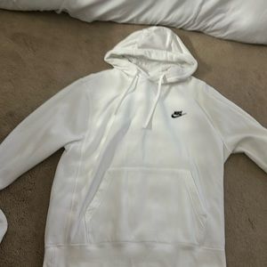 Men’s White nike hoodie